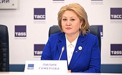 Л. Гумерова: Системе образования нужна отечественная продукция для воспитания и обучения детей