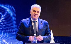 С. Мартынов поздравляет республику с Днем российского парламентаризма