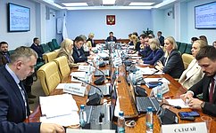 Комитет СФ по социальной политике поддержал эксперимент по торговле лекарствами с помощью передвижных аптечных пунктов