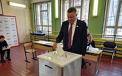 О. Кувшинников: От итогов выборов Президента зависит судьба России