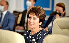 Е. Алтабаева приняла участие в первом пленарном заседании осенней сессии Законодательного Собрания города Севастополя