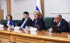 Л. Гумерова: Мы поддержали закон, закрепляющий традиционные духовно-нравственные ценности в российской системе образования