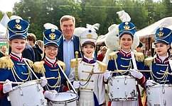А. Савин отметил успехи калужских сельхозпроизводителей