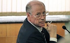Н. Петрушкин встретился с педагогическим коллективом и учащимися кадетских классов саранского лицея