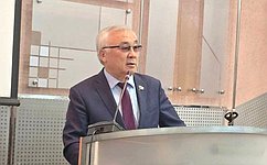 Б. Жамсуев принял участие в открытии международного турнира по стрельбе из лука в Чите