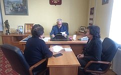 Б. Жамсуев провел прием граждан в Забайкалье