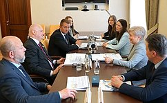 Сенаторы РФ обсудили развитие Алтайского края и реализацию социальных проектов в рамках выездного совещания