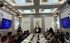 С. Афанасьев: В Год единства народов России важно поддерживать мастеров, сохранять традиции