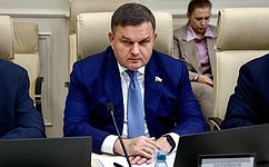 С. Перминов присоединился к аппаратному совещанию Ленинградской области