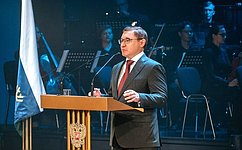В. Якушев поздравил Тюмень с 440-летием