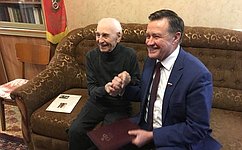 С. Рябухин в ходе рабочей поездки в регион поздравил ветерана Великой Отечественной Войны с 95-летием