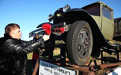 Д. Василенко: Поднятый со дна Ладоги автомобиль, на котором перевозили грузы в блокадный Ленинград, будет отреставрирован и передан музею