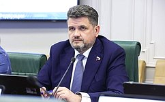 В Совете Федерации обсудили правовые и экономические аспекты земельного контроля