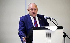 А. Базилевский обсудил развитие дополнительного образования детей в Хабаровском крае