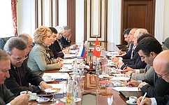 Председатель Совета Федерации В. Матвиенко встретилась с главой Ассамблеи народных представителей Туниса М. Насером