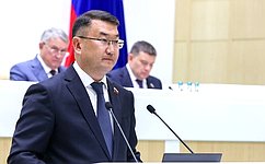 МВД России будет утверждать перечень иностранных специалистов, имеющих право на получение вида на жительство