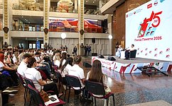 В. Матвиенко встретилась с участниками культурно-образовательного проекта «Поезд Памяти»
