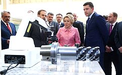 В. Матвиенко и Министр промышленности и торговли А. Алиханов оценили российские инновационные разработки