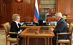 В. Матвиенко провела встречу с губернатором Ростовской области В. Голубевым