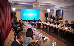Н. Журавлев провел встречу с представителями малого и среднего бизнеса Костромской области