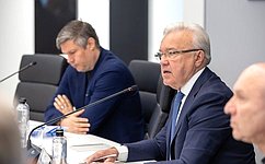 А. Усс открыл межрегиональную конференцию, посвященную развитию креативных индустрий в Сибири