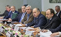И. Умаханов провел совещание по подготовке к сезону хаджа 2015 года