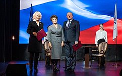 Е. Алтабаева приняла участие в церемонии подписания соглашения о сотрудничестве между творческими вузами Москвы и ЛНР