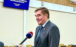 А. Савин поздравил жителей города Людиново Калужской области с присвоением ему почетного звания «Территория партизанской славы»