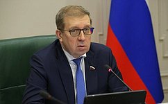 А. Майоров: В Совете Федерации осуществляется контроль за перераспределением бюджетных средств между регионами