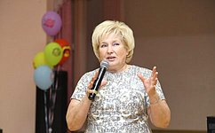 Л. Антонова посетила в Подмосковье «Быковский центр содействия семье и детям»