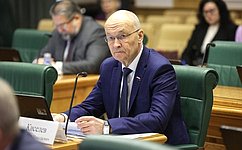 В. Киселев обсудил с руководителем Счетной палаты Владимирской области вопросы контроля за исполнением нацпроектов в регионе