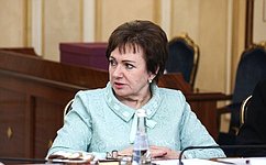 Е. Бибикова обсудила работу «Союза пенсионеров России» в Псковской области