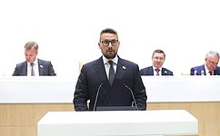 Введена государственная пошлина за постановку иностранного гражданина на учет по месту пребывания