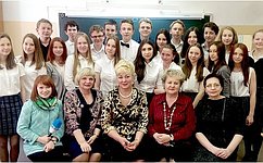 Т. Заболотная рассказала владивостокским школьникам о воссоединении Крыма и Севастополя с Россией