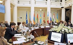Л. Пономарева: Необходимо защитить граждан от завоза в страну некачественных продуктов