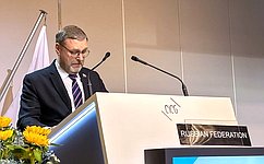 К. Косачев: Россия стремится урегулировать нынешний геополитический кризис путем дипломатии