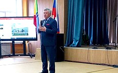 С. Михайлов: Забайкальский край активно подключился к реализации федеральной программы по ремонту школ