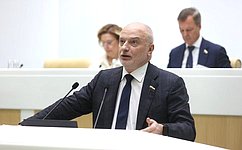 Одобрены поправки в УПК и УИК РФ, касающиеся порядка отбывания принудительных работ