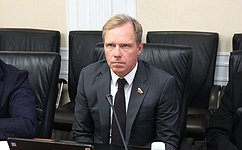 На совещании в Комитете СФ предложено синхронизировать модернизацию сетей теплоснабжения с программами капремонта домов