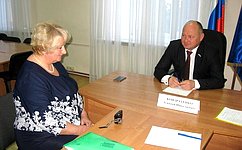А. Кондратенко провёл приём граждан в регионе