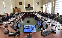 О совершенствовании действующего законодательства в области поддержки связи с соотечественниками говорили сенаторы в Калининграде