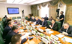 Ю. Воробьев провел заседание Комитета общественной поддержки жителей Юго-Востока Украины