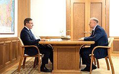 В. Шептий: В ходе рабочей встречи с главой Минобрнауки В. Фальковым обсудили вопросы развития уральских университетов