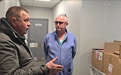 И. Кастюкевич передал медикаменты в центральную больницу Скадовска Херсонской области