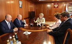 Председатель СФ и губернатор Севастополя обсудили вопросы социально-экономического развития города