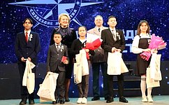 Л. Гумерова вручила детям-героям из Башкортостана медали Совета Федерации «За проявленное мужество»