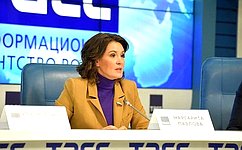 М. Павлова предложила ускорить принятие закона, вводящего запрет на услуги суррогатных матерей для иностранцев на территории РФ