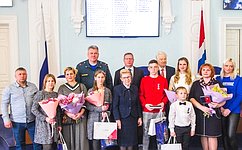 В рамках Всероссийского гражданско-патриотического проекта «Дети-герои», реализуемого Советом Федерации, в 2022 году памятной медалью СФ «За проявленное мужество» награждены 4 юных омича