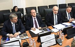 И. Умаханов провел рабочее совещание Совета по Хаджу по вопросам организации паломничества в 2024 году