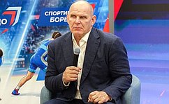 А. Карелин посетил детский санаторно-оздоровительный комплекс в Липецкой области